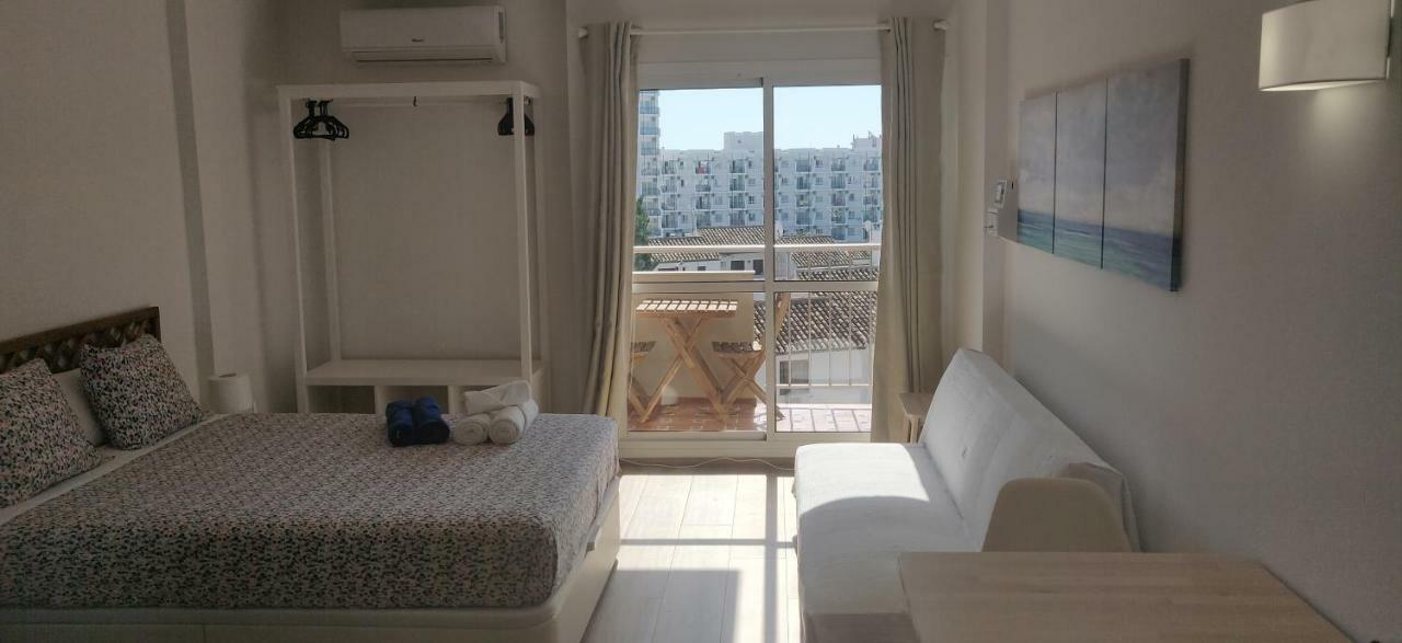 Sunny Suites Jupiter Apartments Benalmadena Ngoại thất bức ảnh